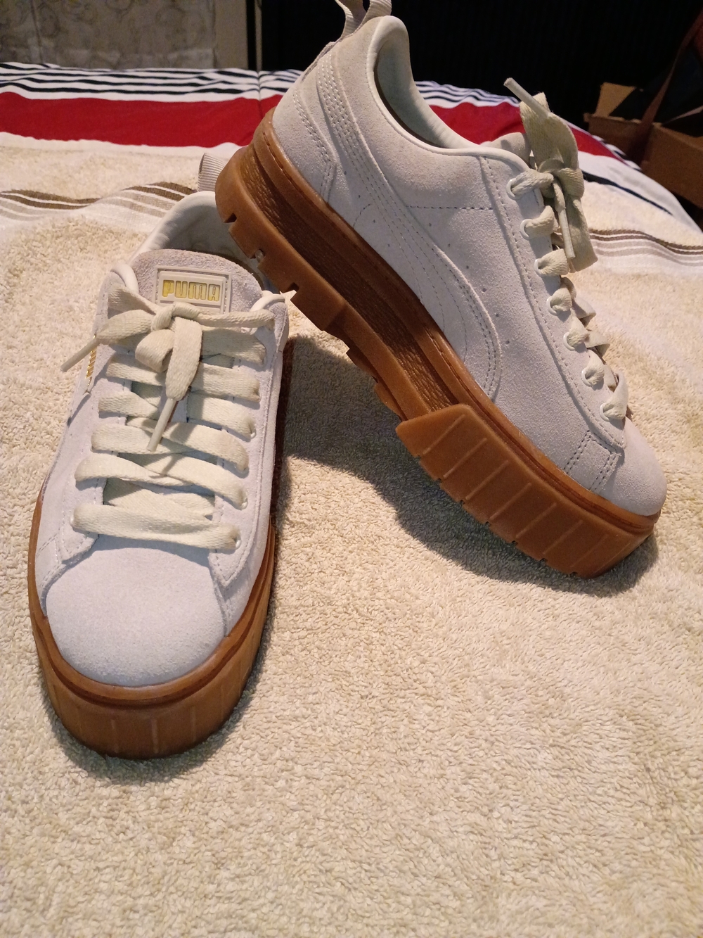 Puma Mayze Suede Platform Sneakers Sand Gum 380784-06. Women 6.5 OBO
